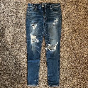 American Eagle High Waisted Jeans